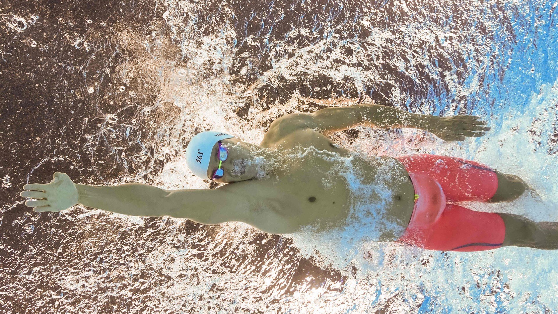 全国青少年长跑锦标赛激战正酣，青春绽放，2021年长跑比赛